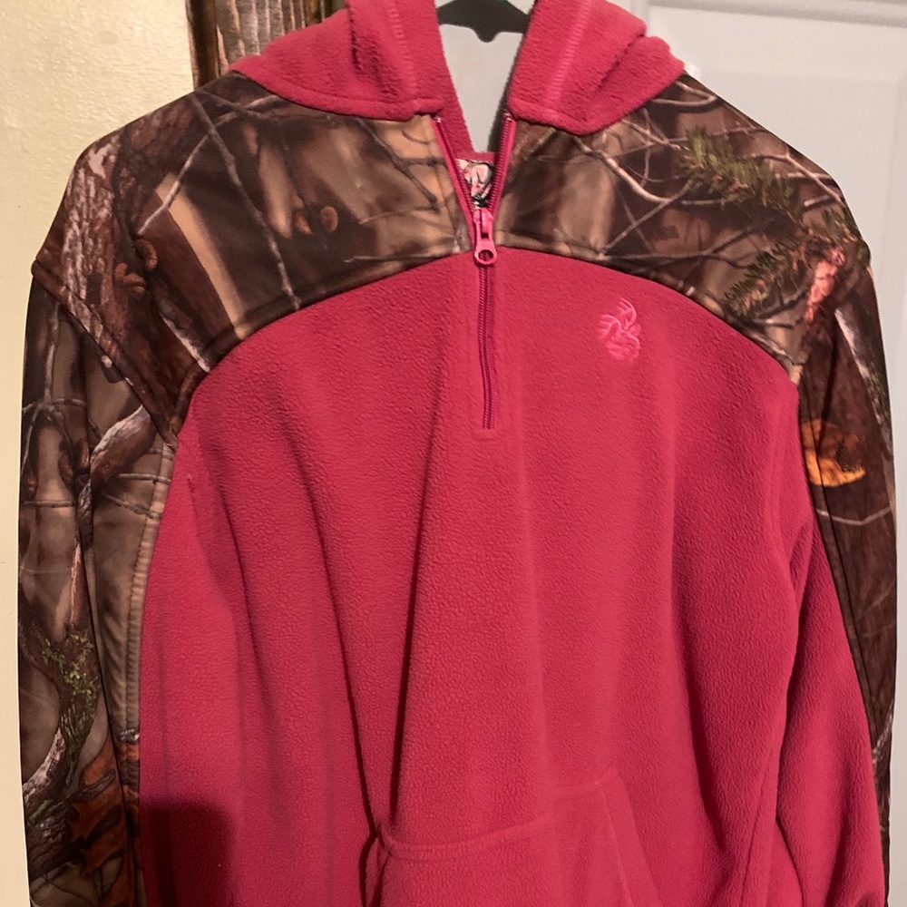 Pink/camo hoodie girls XL